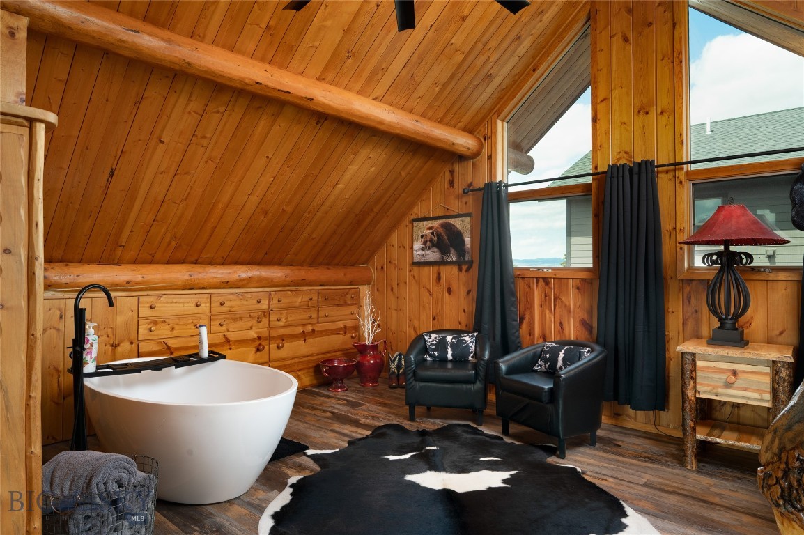 7550 & 7560 Springhill Road