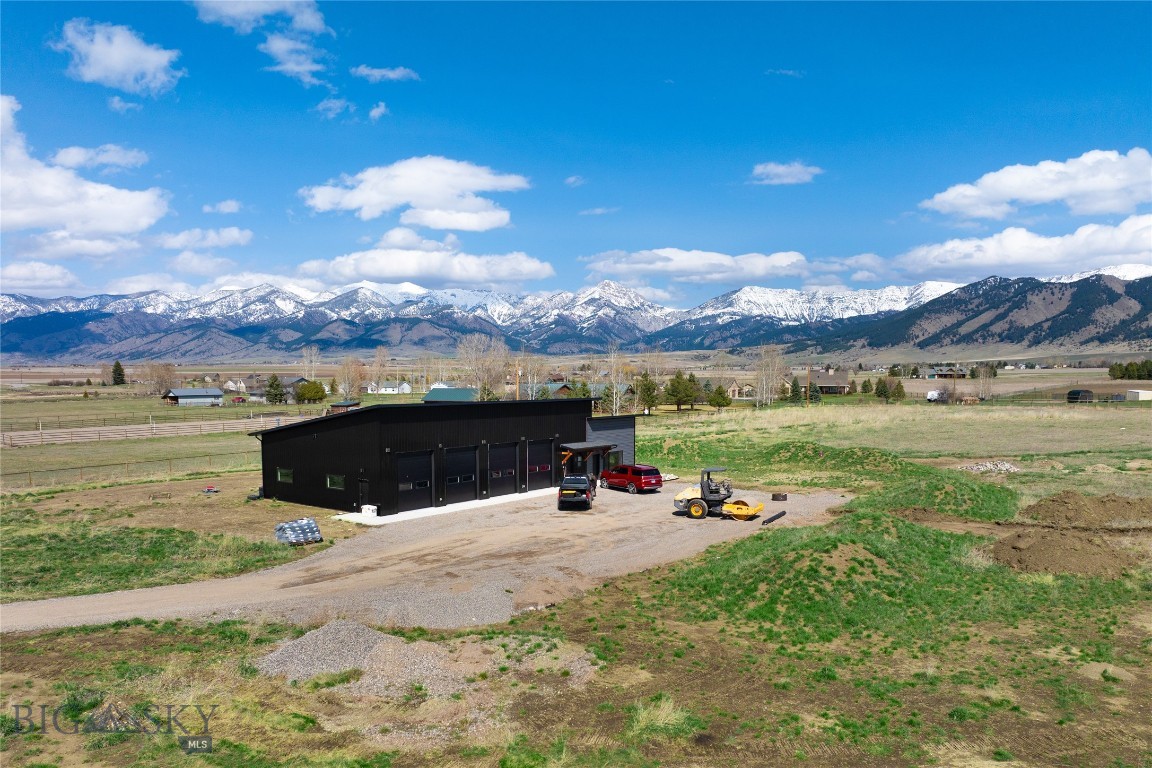 7550 & 7560 Springhill Road