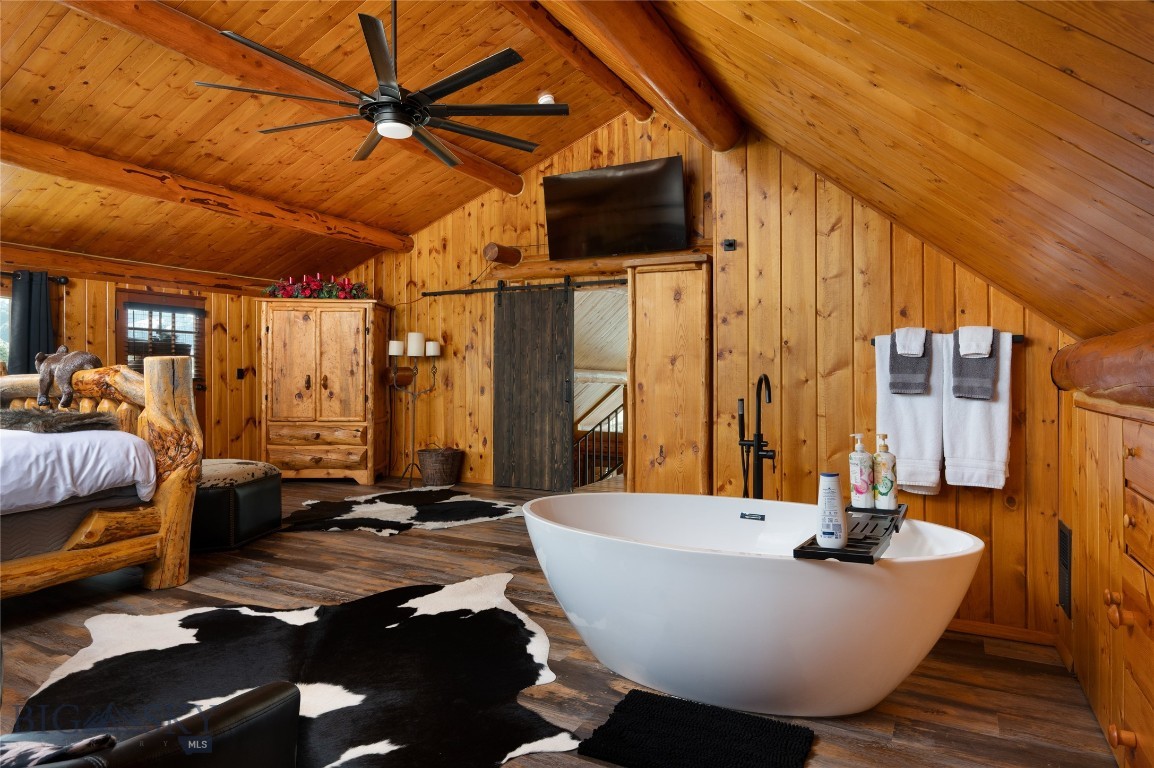 7550 & 7560 Springhill Road