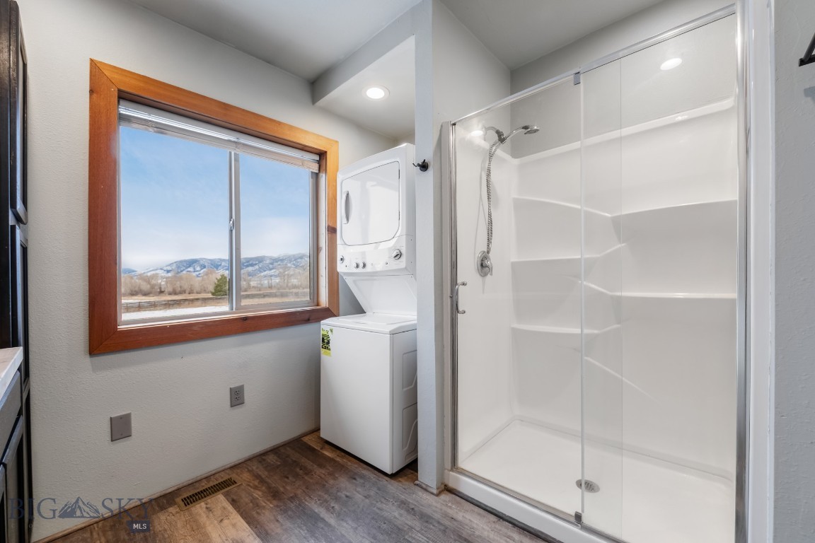 27 Progressive Drive