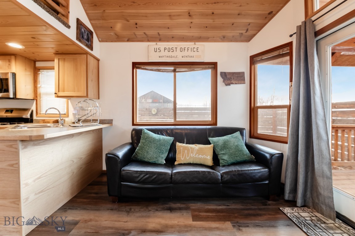 27 Progressive Drive