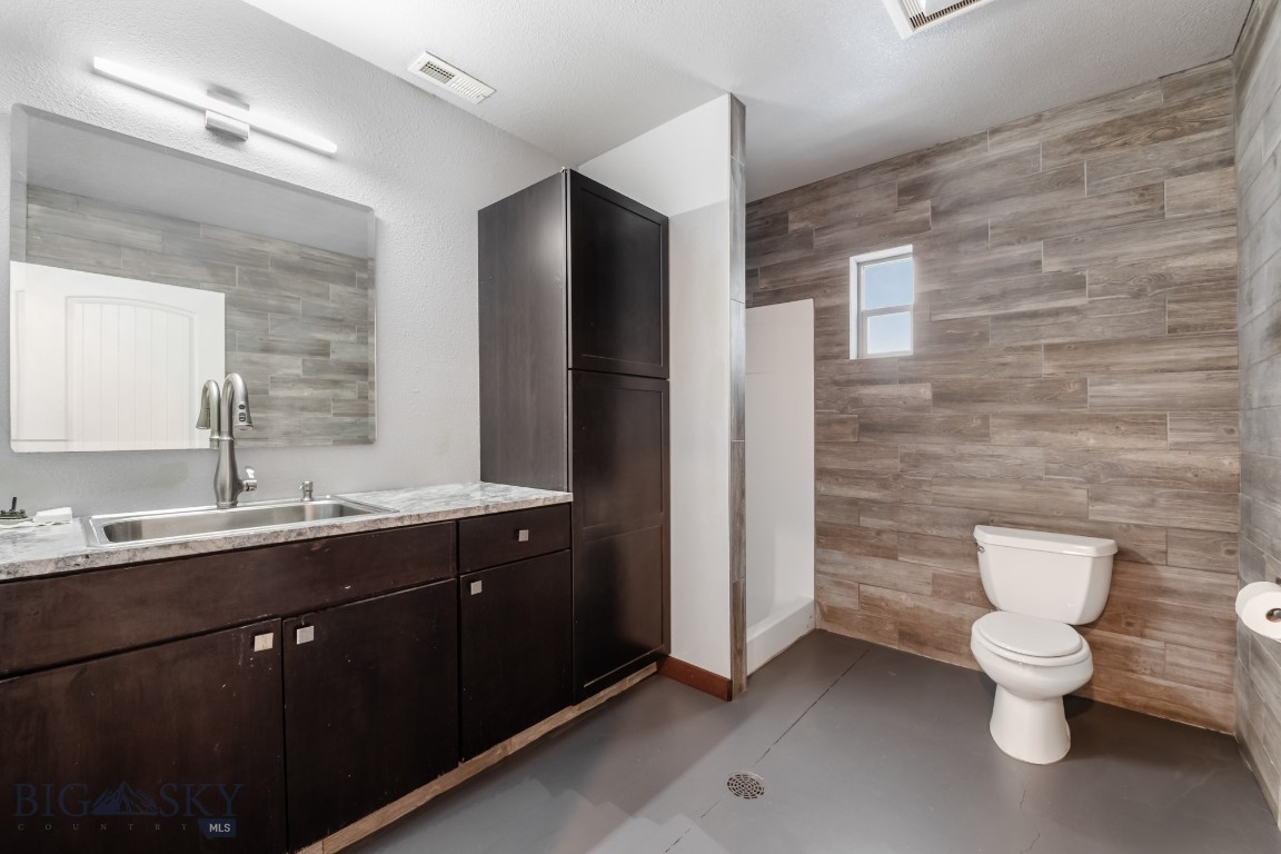 27 Progressive Drive