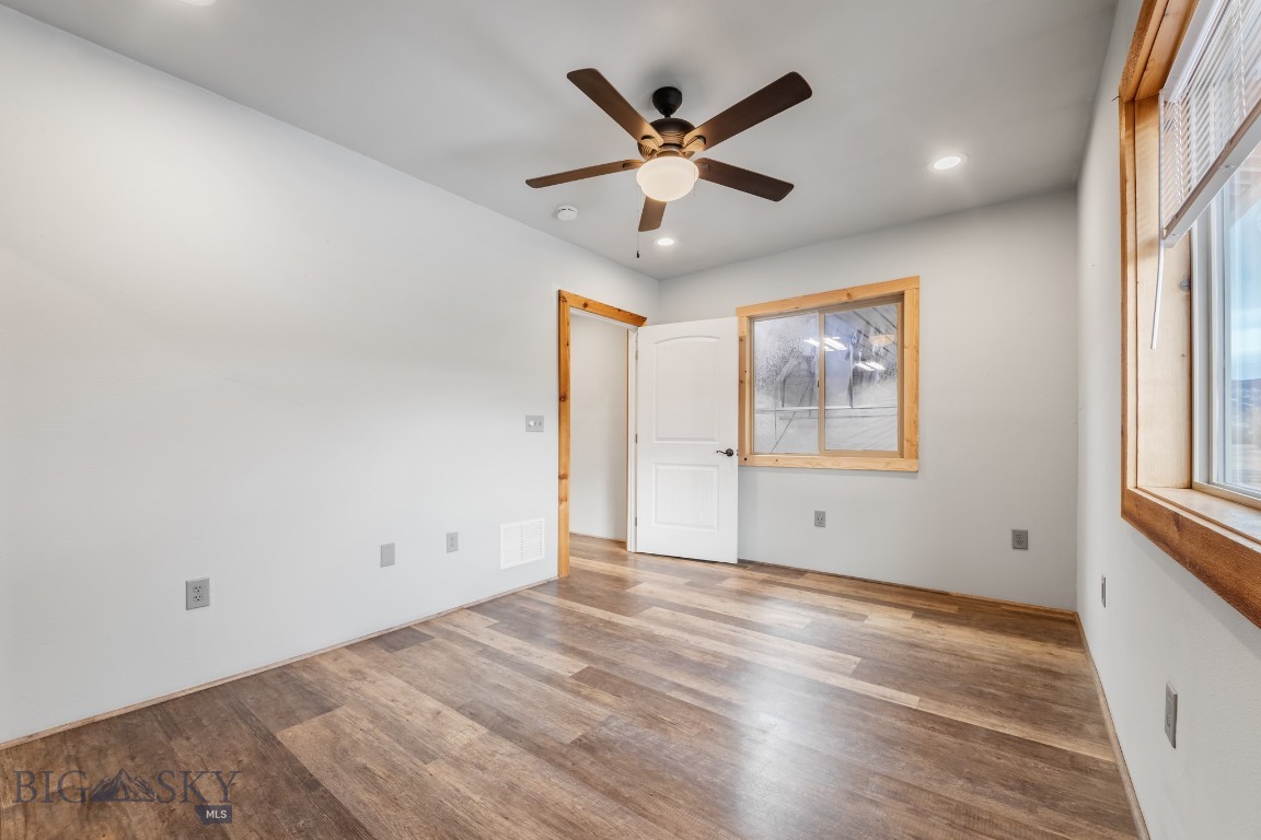 27 Progressive Drive