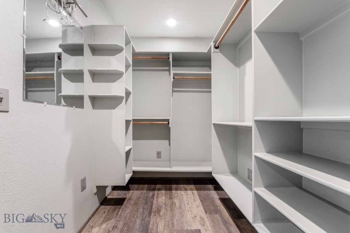 27 Progressive Drive