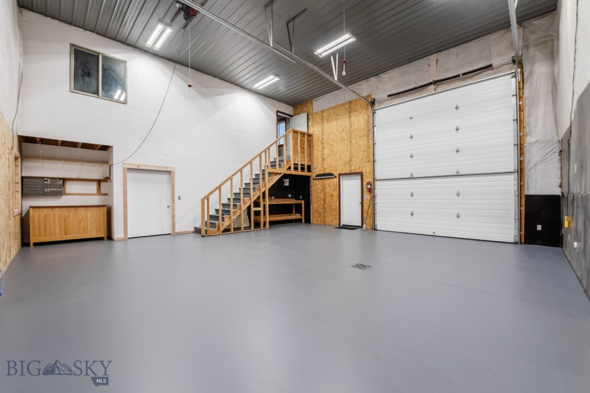 27 Progressive Drive