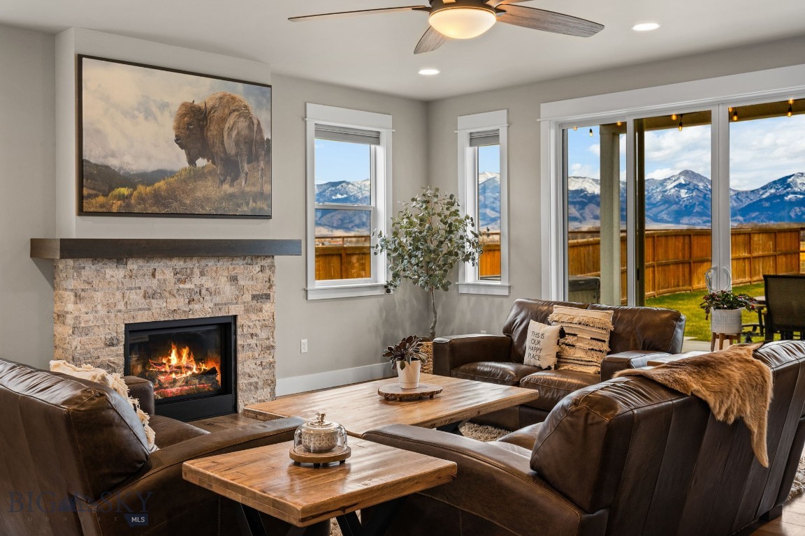 2019 E Silver Circle