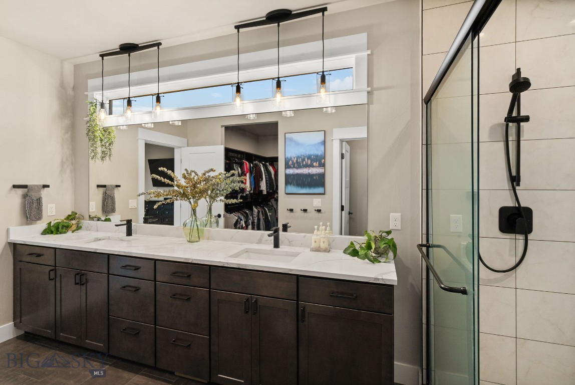 2019 E Silver Circle