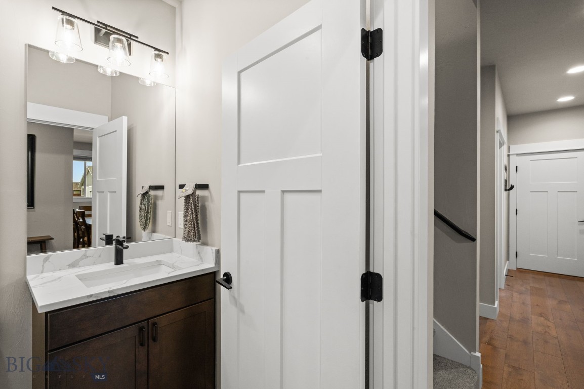 2019 E Silver Circle