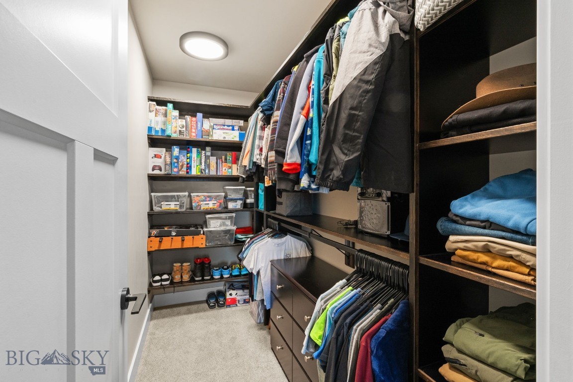 2019 E Silver Circle