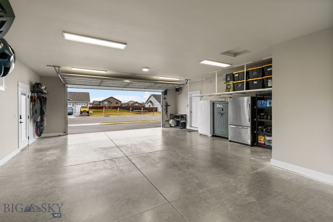 2019 E Silver Circle