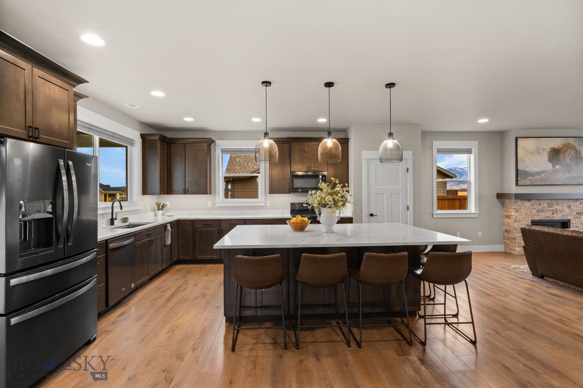 2019 E Silver Circle