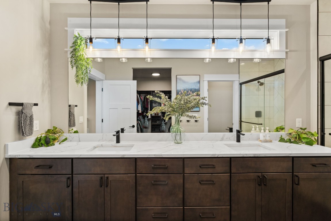 2019 E Silver Circle