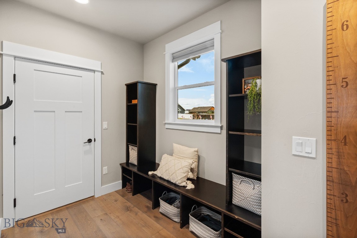 2019 E Silver Circle