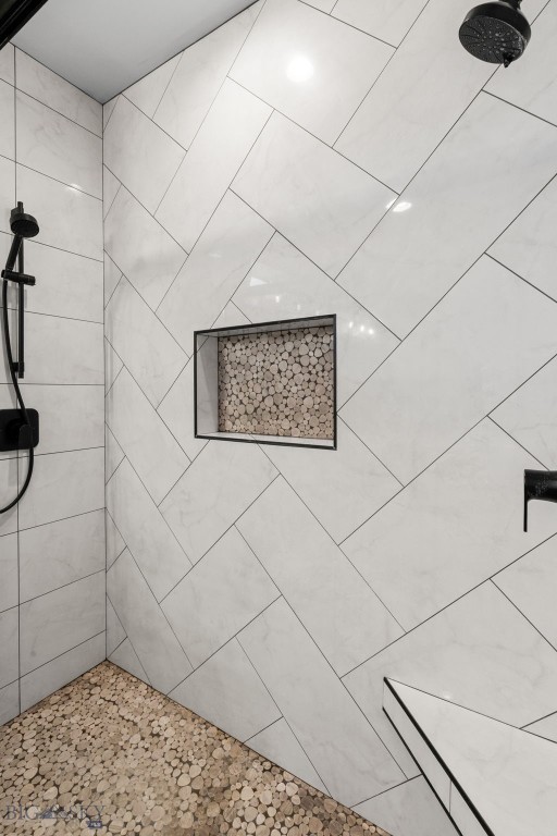 2019 E Silver Circle