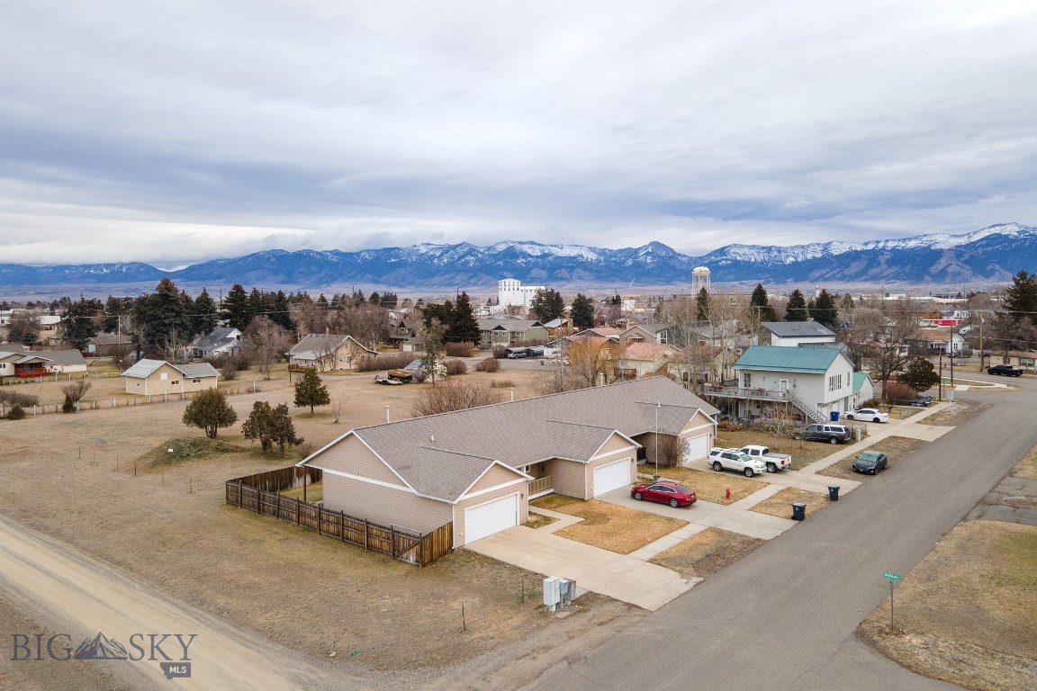 201 E Cascade Avenue A