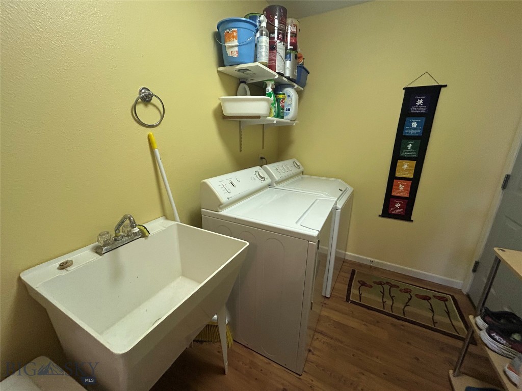 201 E Cascade Avenue A