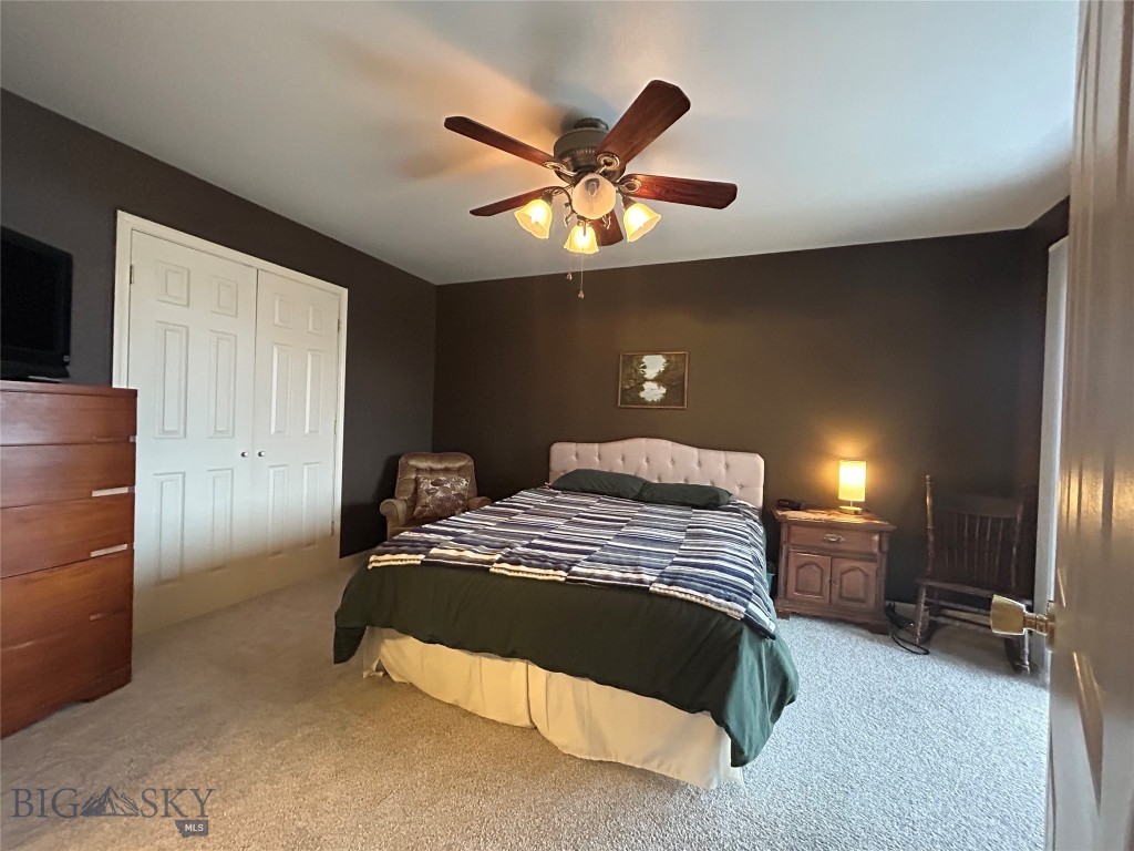 201 E Cascade Avenue A