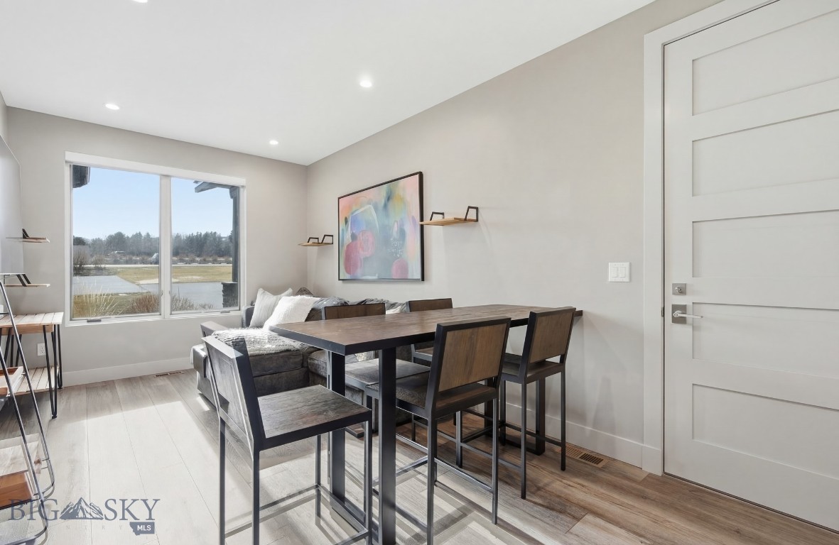 75 Highnoon Way