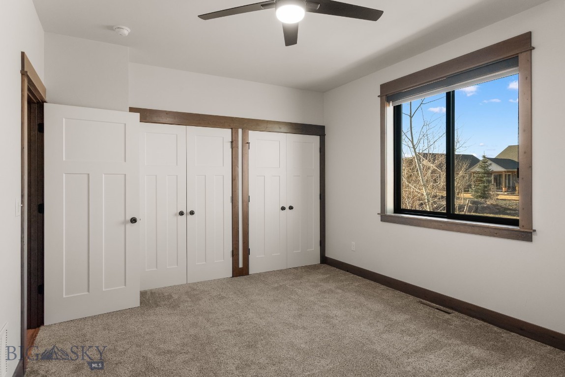 66 Oxbow Lane