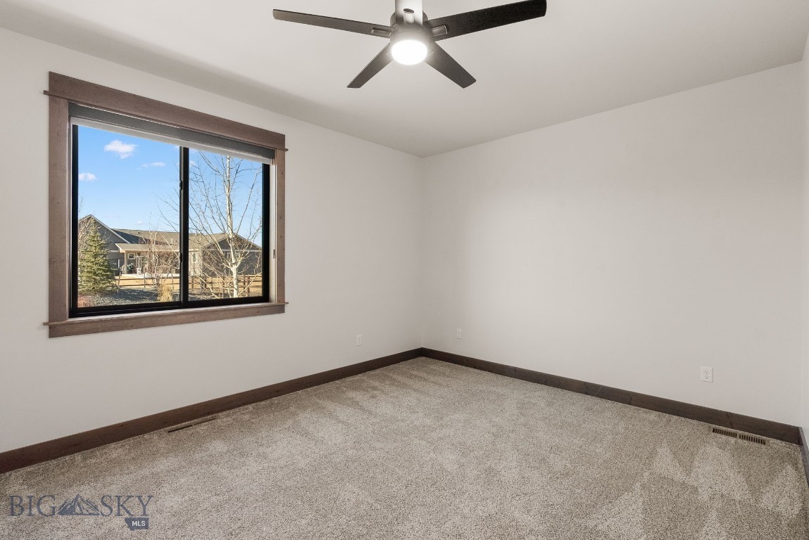 66 Oxbow Lane