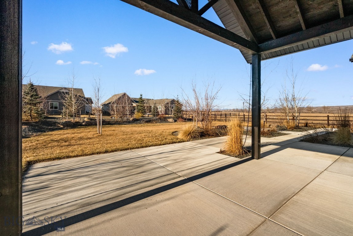 66 Oxbow Lane