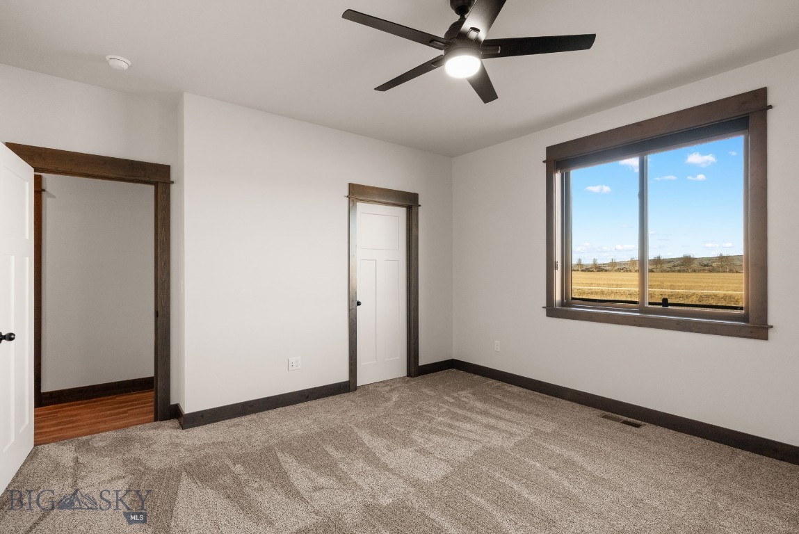 66 Oxbow Lane