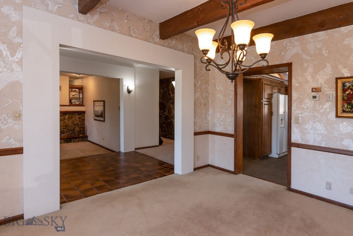 25 Riverside Drive