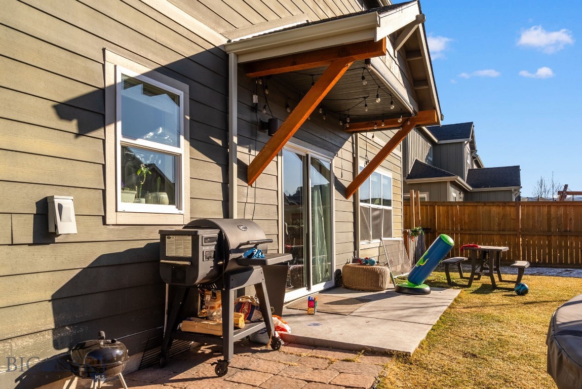 113 S Reliance Avenue