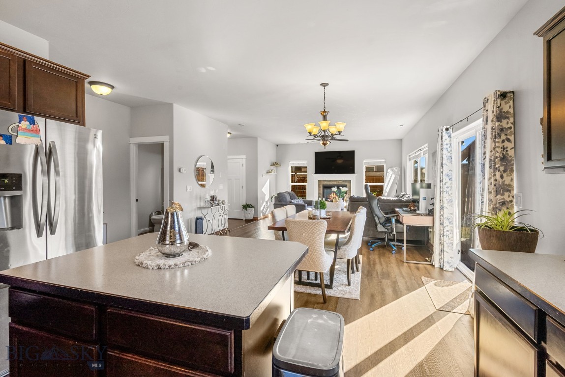 113 S Reliance Avenue