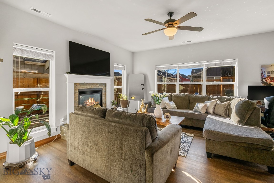 113 S Reliance Avenue