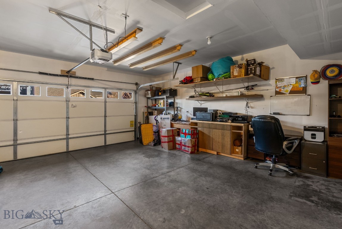 113 S Reliance Avenue