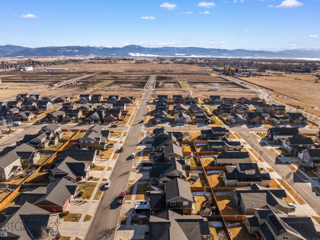 113 S Reliance Avenue