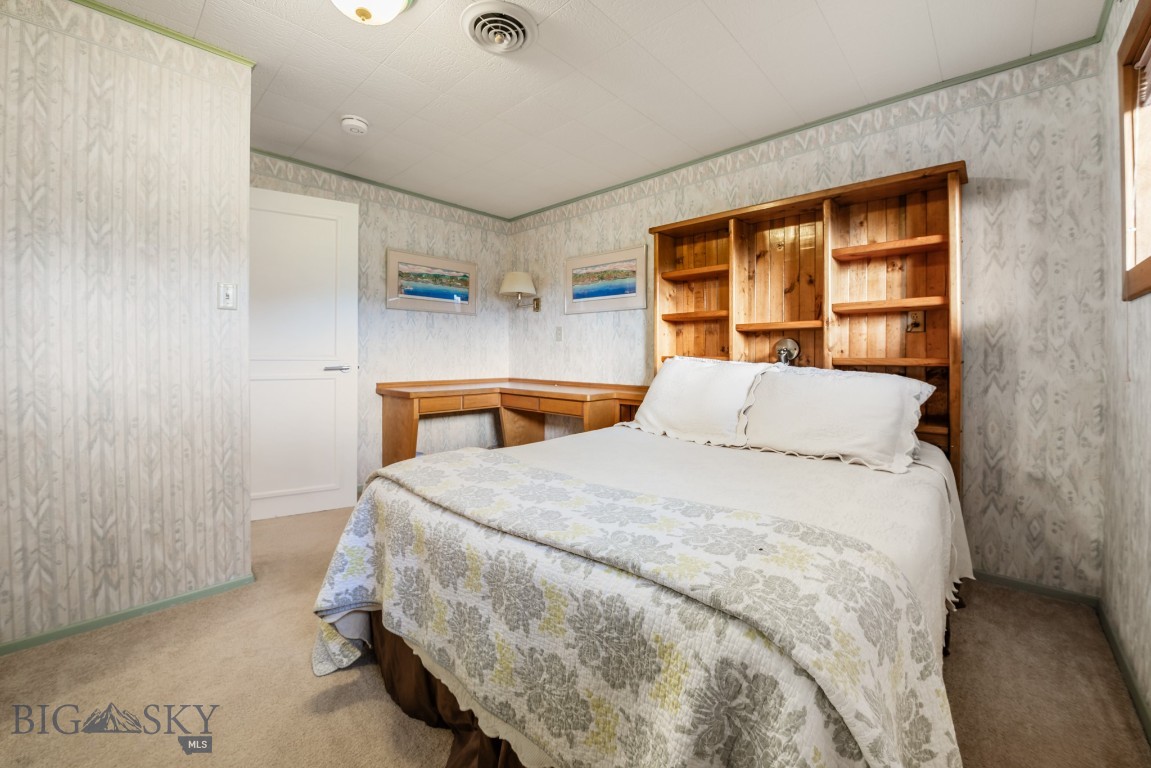 1391 Cobb Hill Road