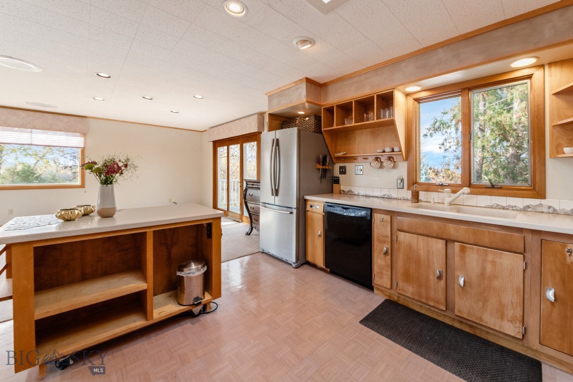 1391 Cobb Hill Road