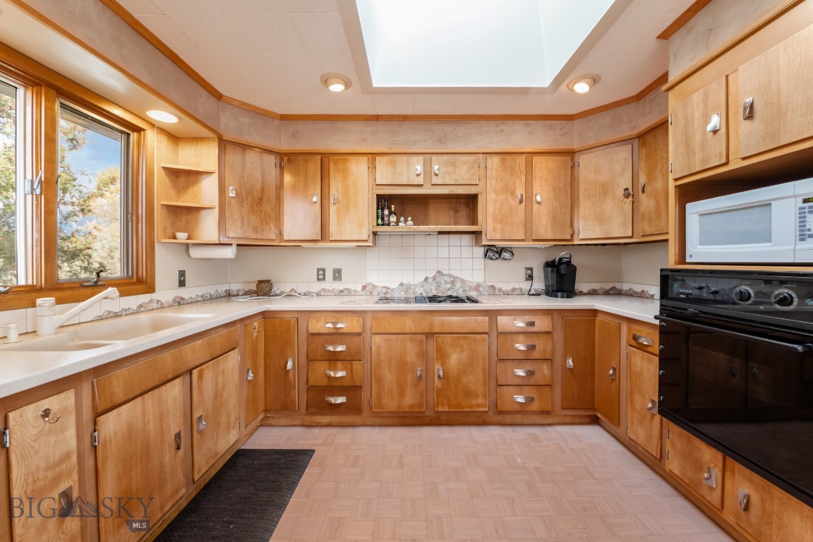 1391 Cobb Hill Road