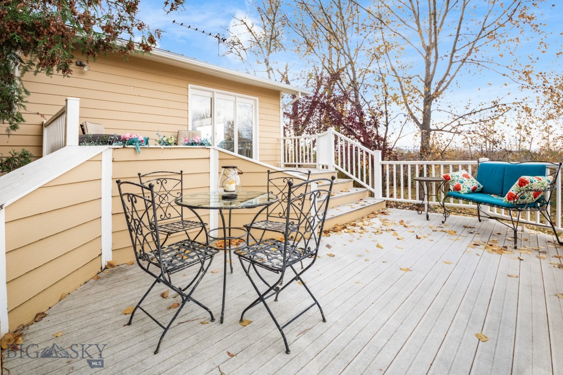 1391 Cobb Hill Road