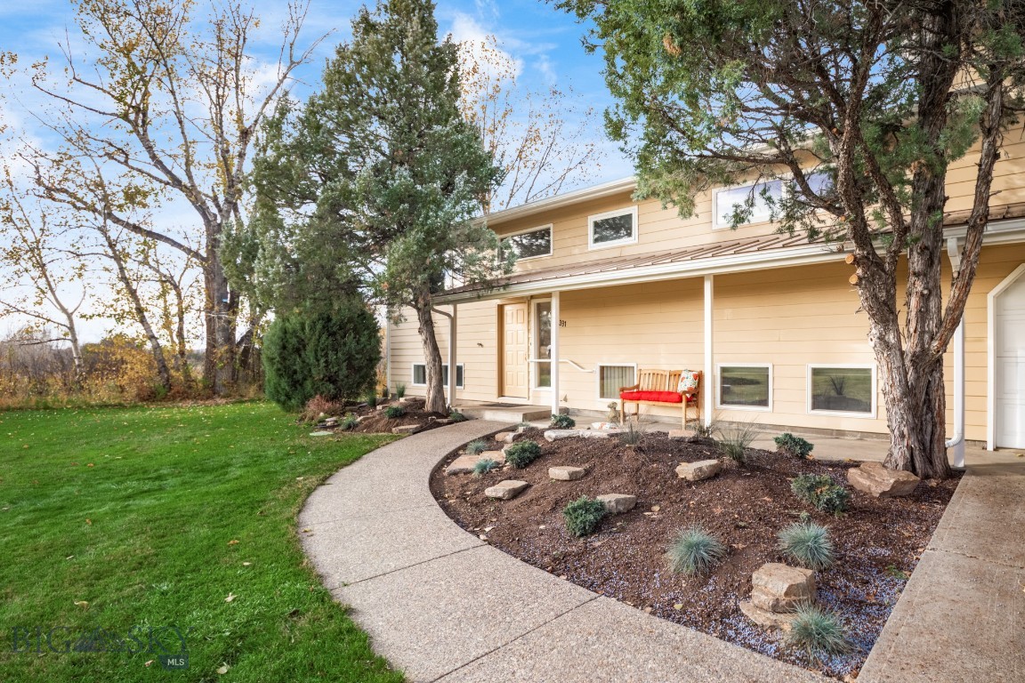 1391 Cobb Hill Road