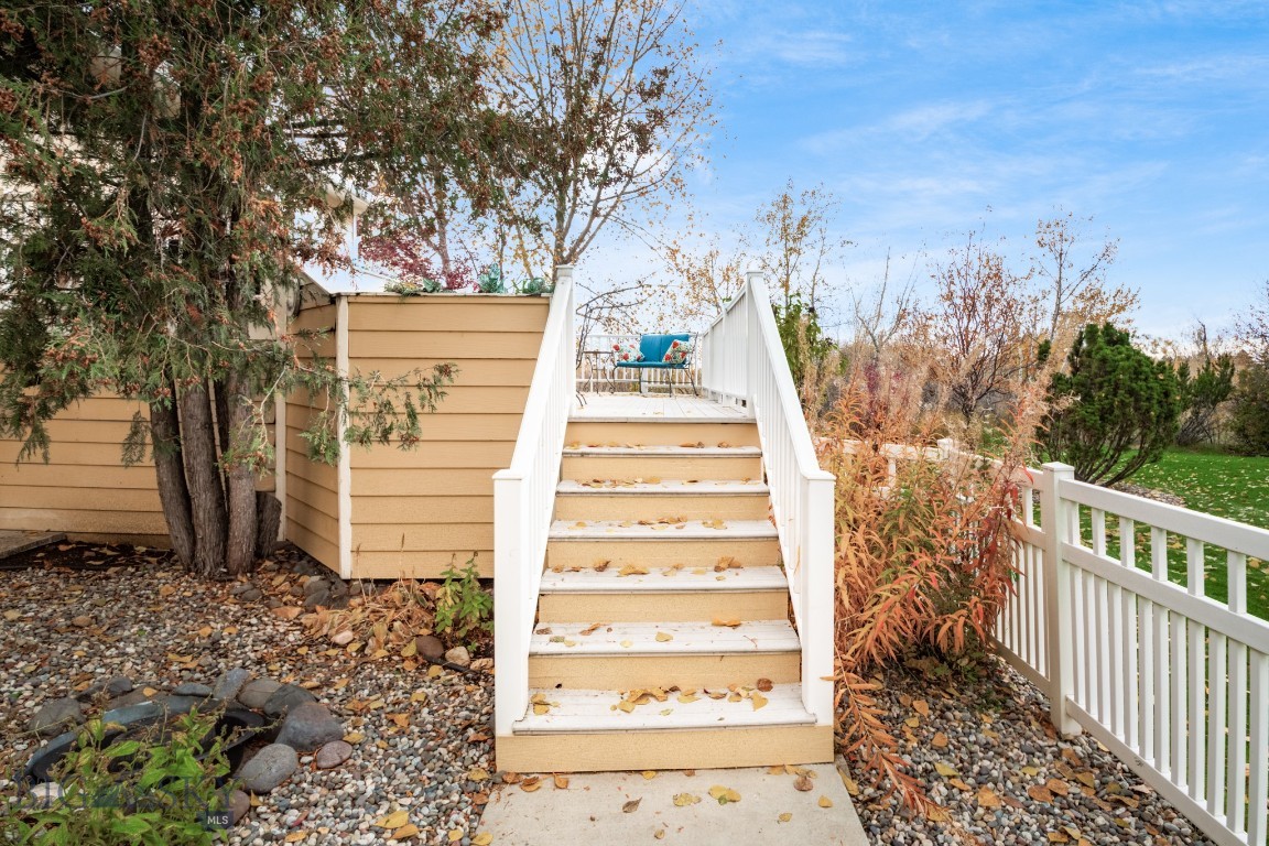 1391 Cobb Hill Road