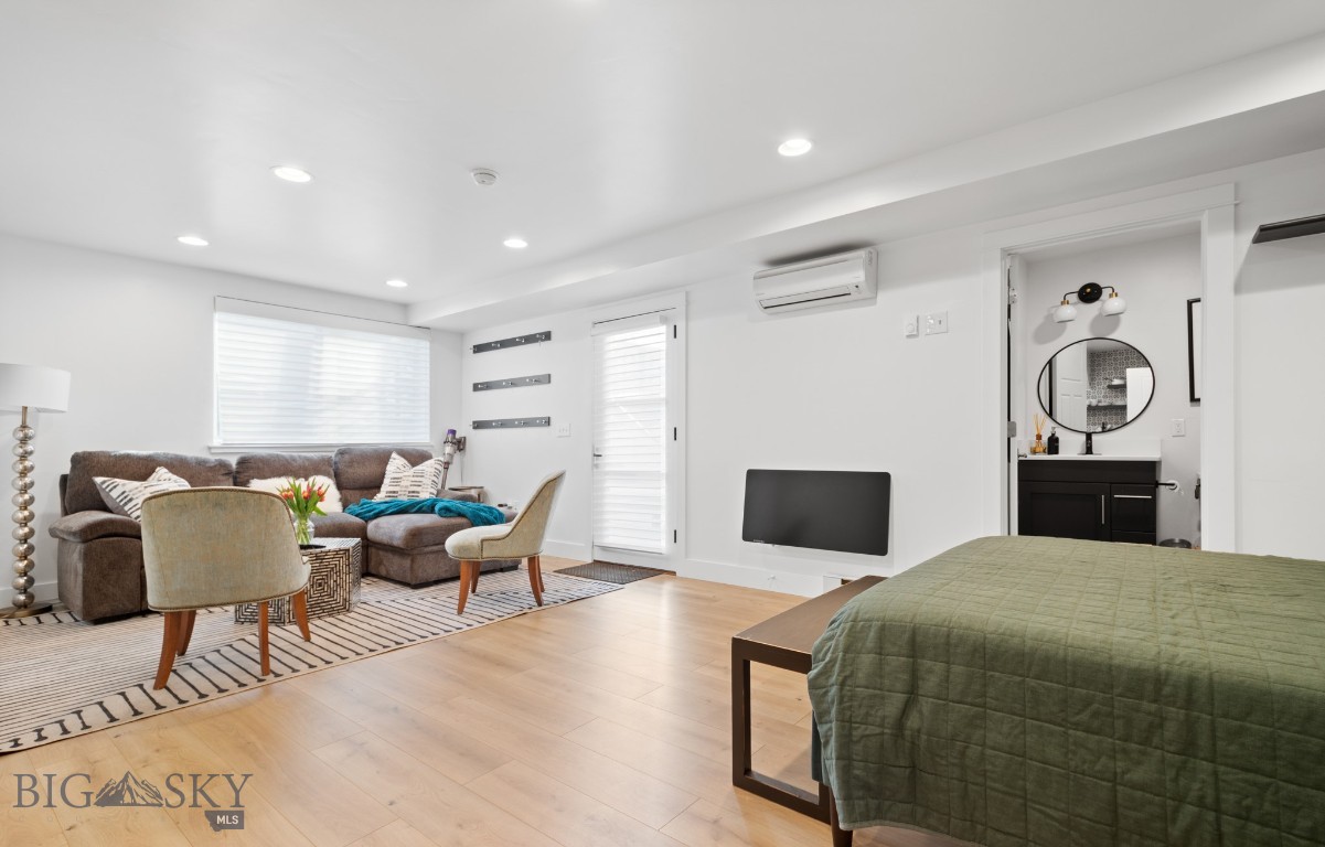 19 E Lamme Street