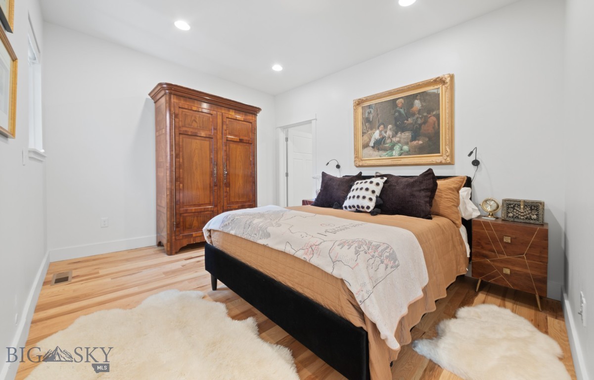 19 E Lamme Street