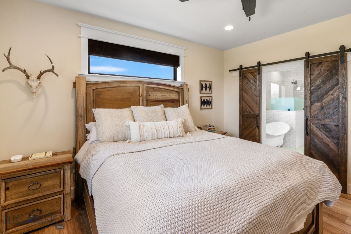 37 Cinnamon Bear Court