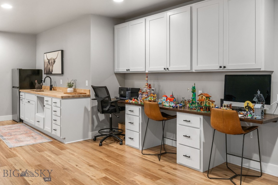 37 Cinnamon Bear Court