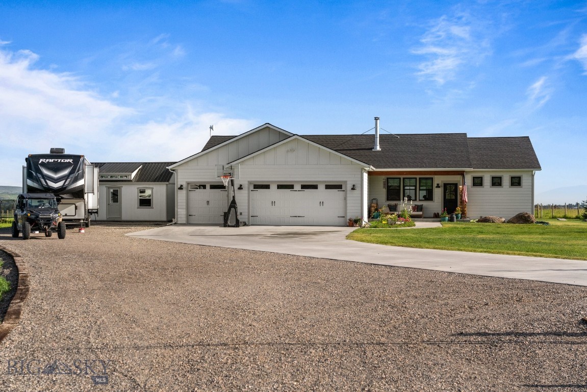 37 Cinnamon Bear Court
