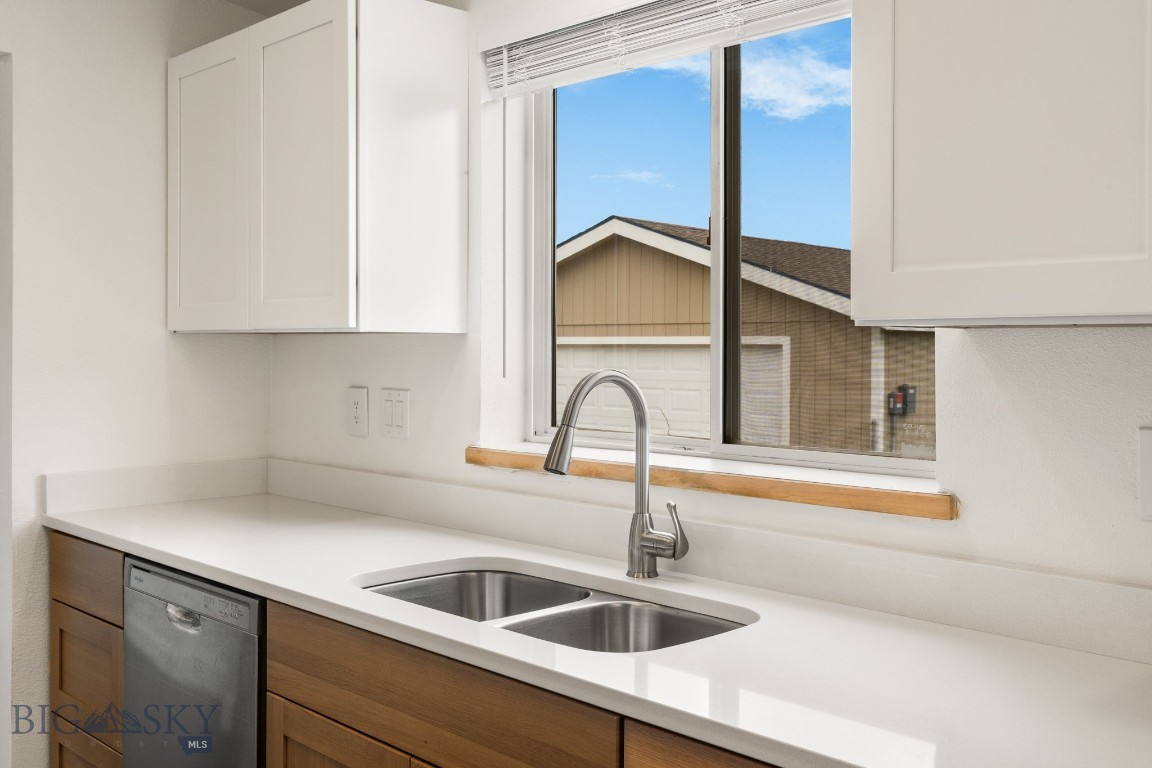 205 Tracy Ann Drive
