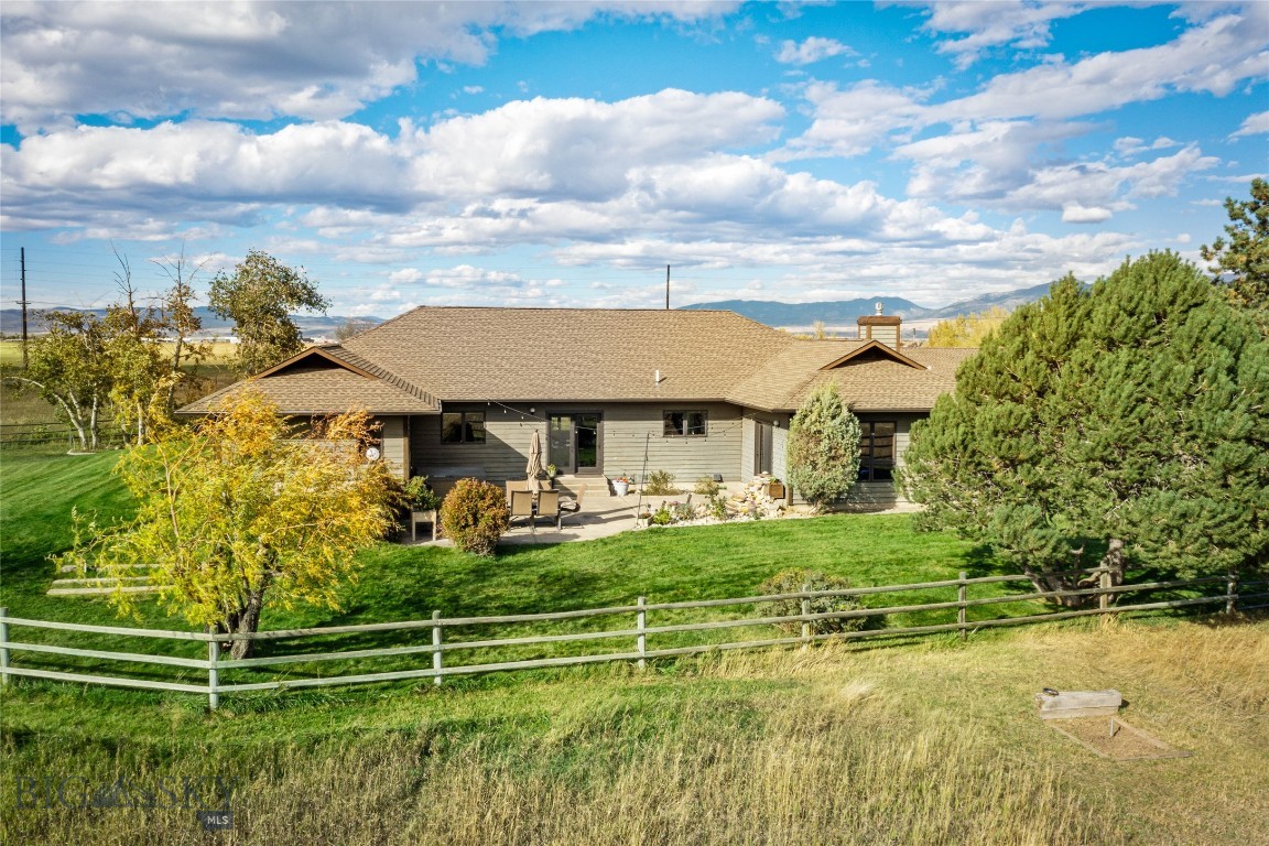 606 Frank Road