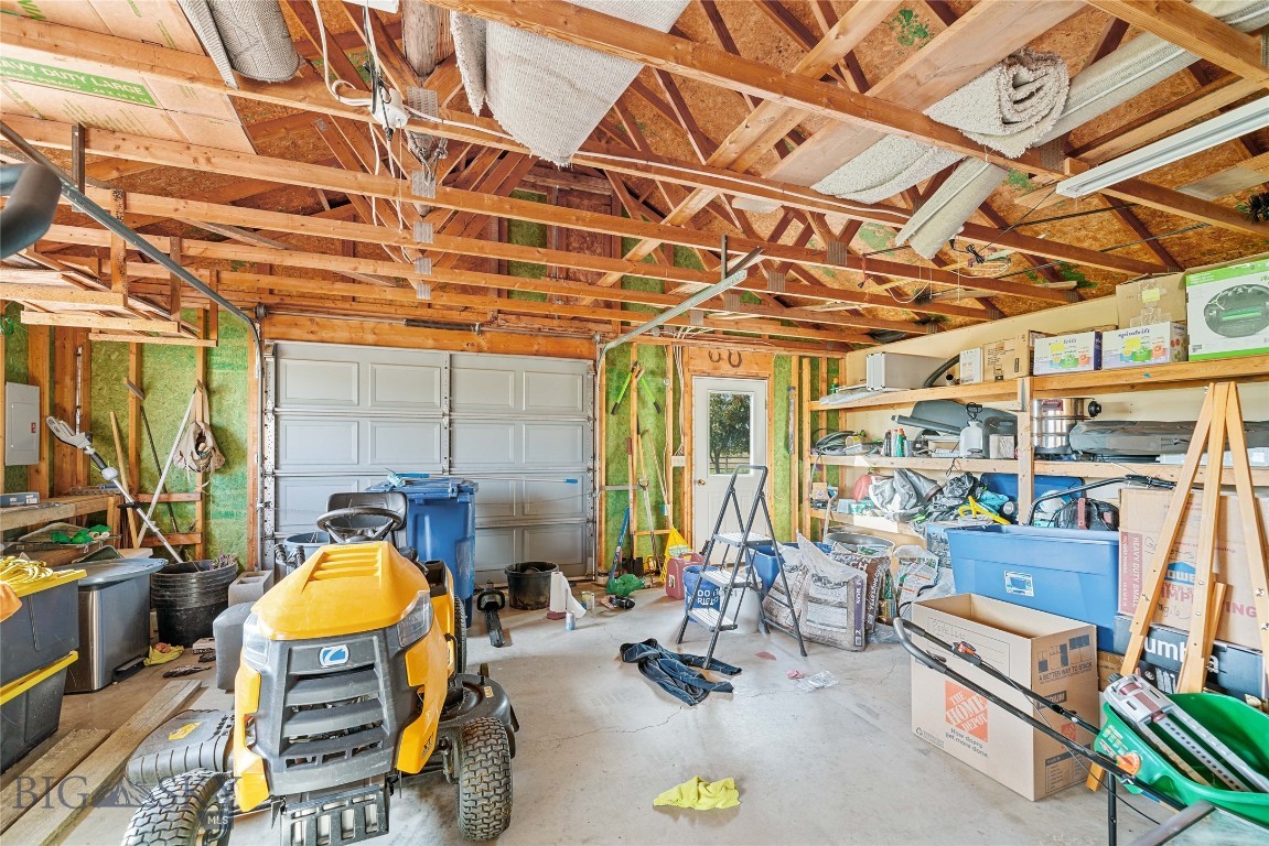 606 Frank Road