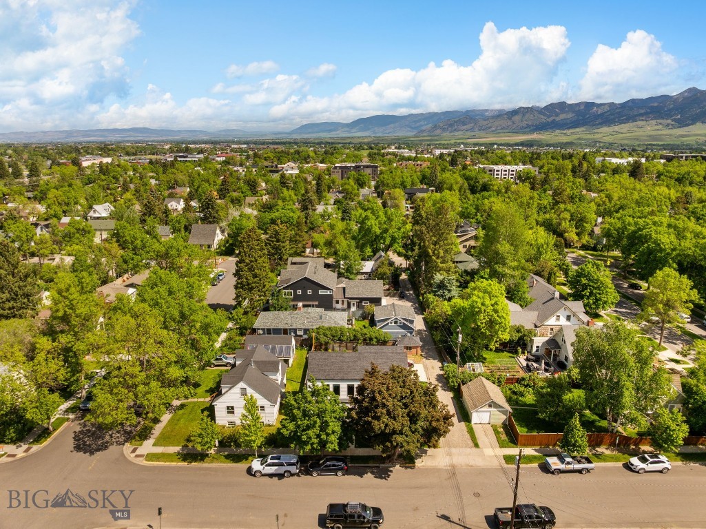 817 W Story Street