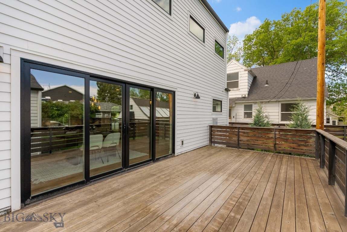 817 W Story Street