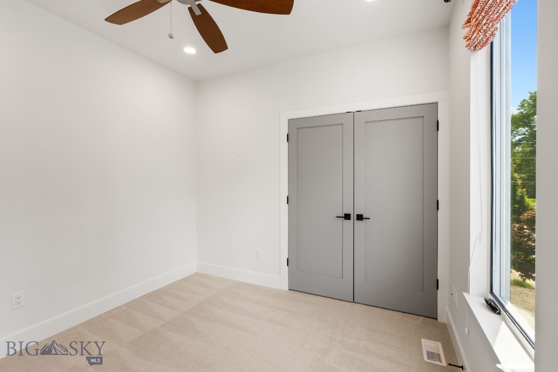 817 W Story Street
