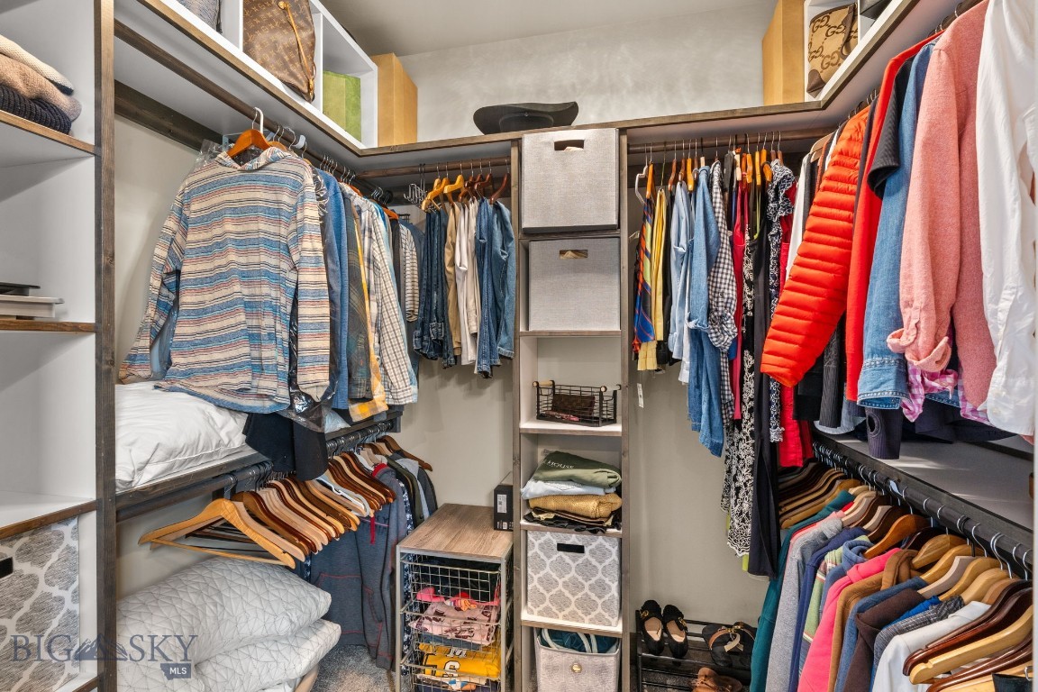 108 Travelers Way